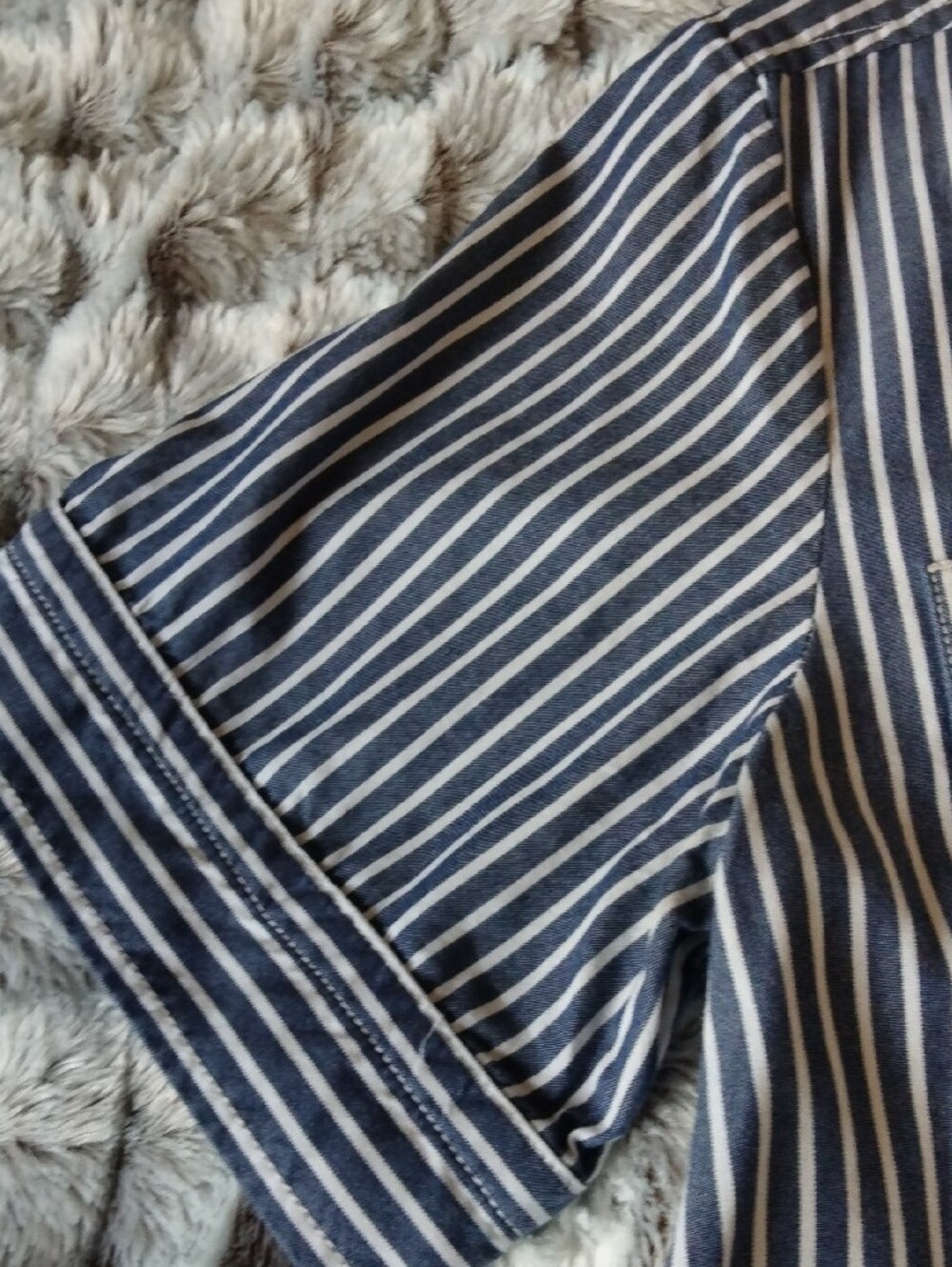 Everlane Navy and White Striped Top - Picture 4 of 12